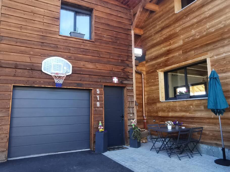 Appartement Vue Sur Le Golf Et Le Leman