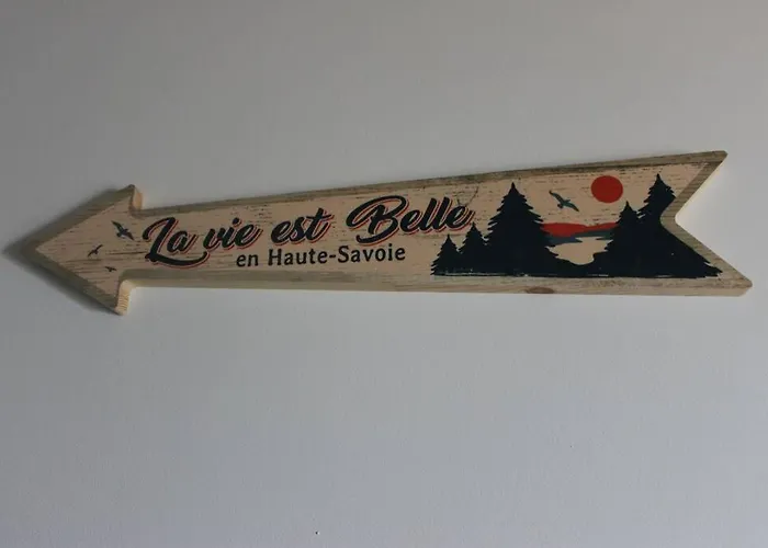 Appartement Vue Sur Le Golf Et Le Lac Leman